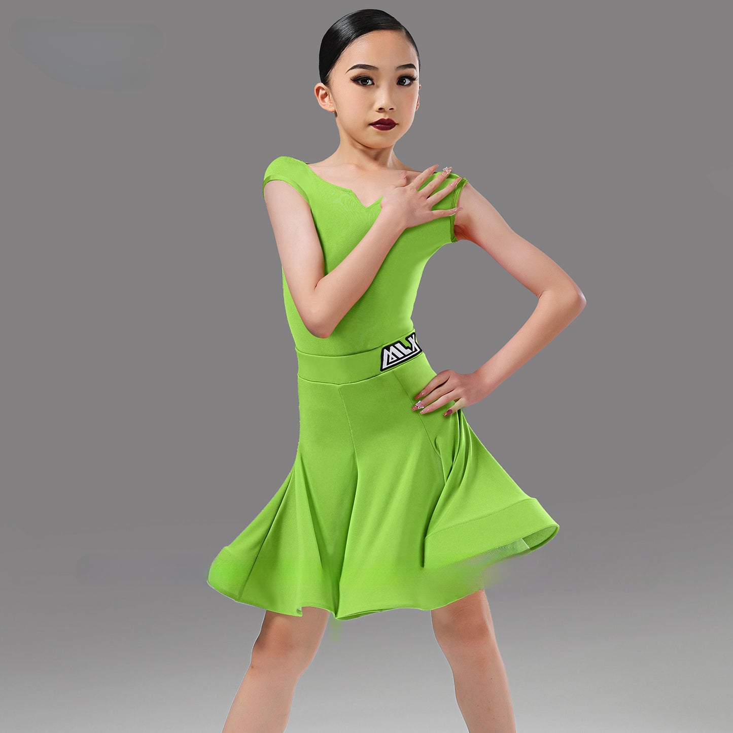 MLX 8864 new children's Latin dance competition costumes, kan sleeves, dance grading standards, performance costumes 8864