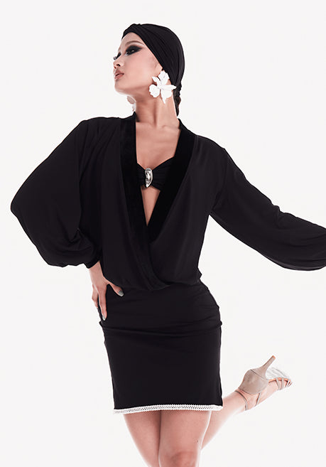 DUYQ "Black and White" Women's 001 Big V-Neck Versatile Loose Dress National Standard Latin Dance Women's Practice Suit
