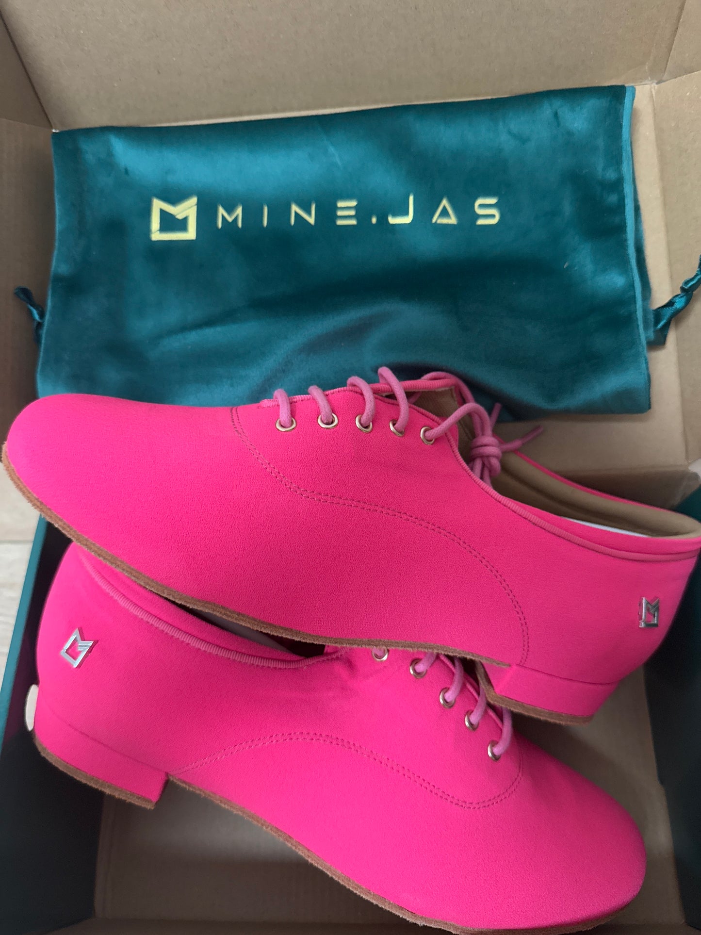 MINEJAS.B11 Customize Your Dance Shoes – Choose Your Own Colors