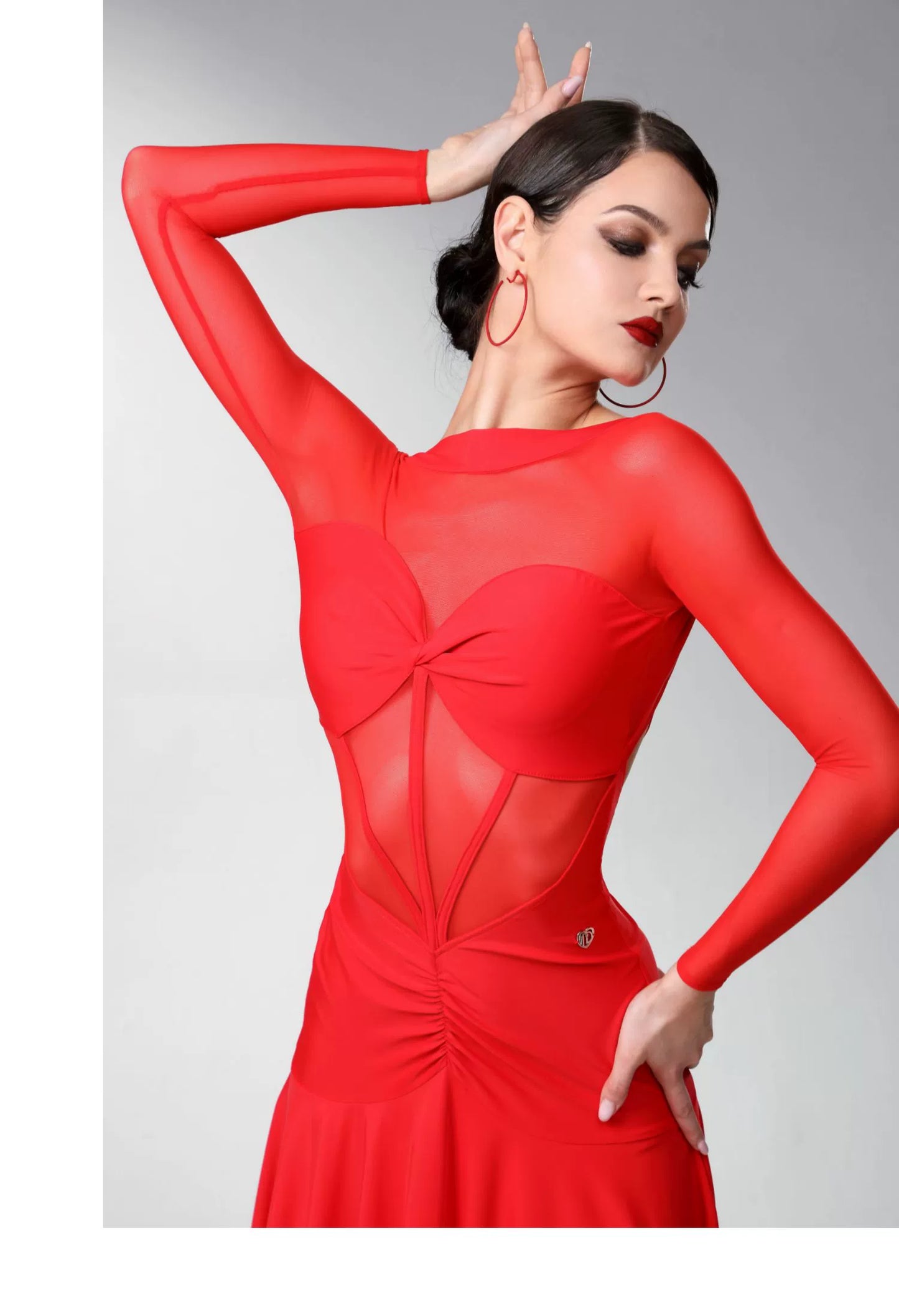 TID. M362 performance clothes, national ballroom dance clothes, dresses, and performance clothes can be customized.