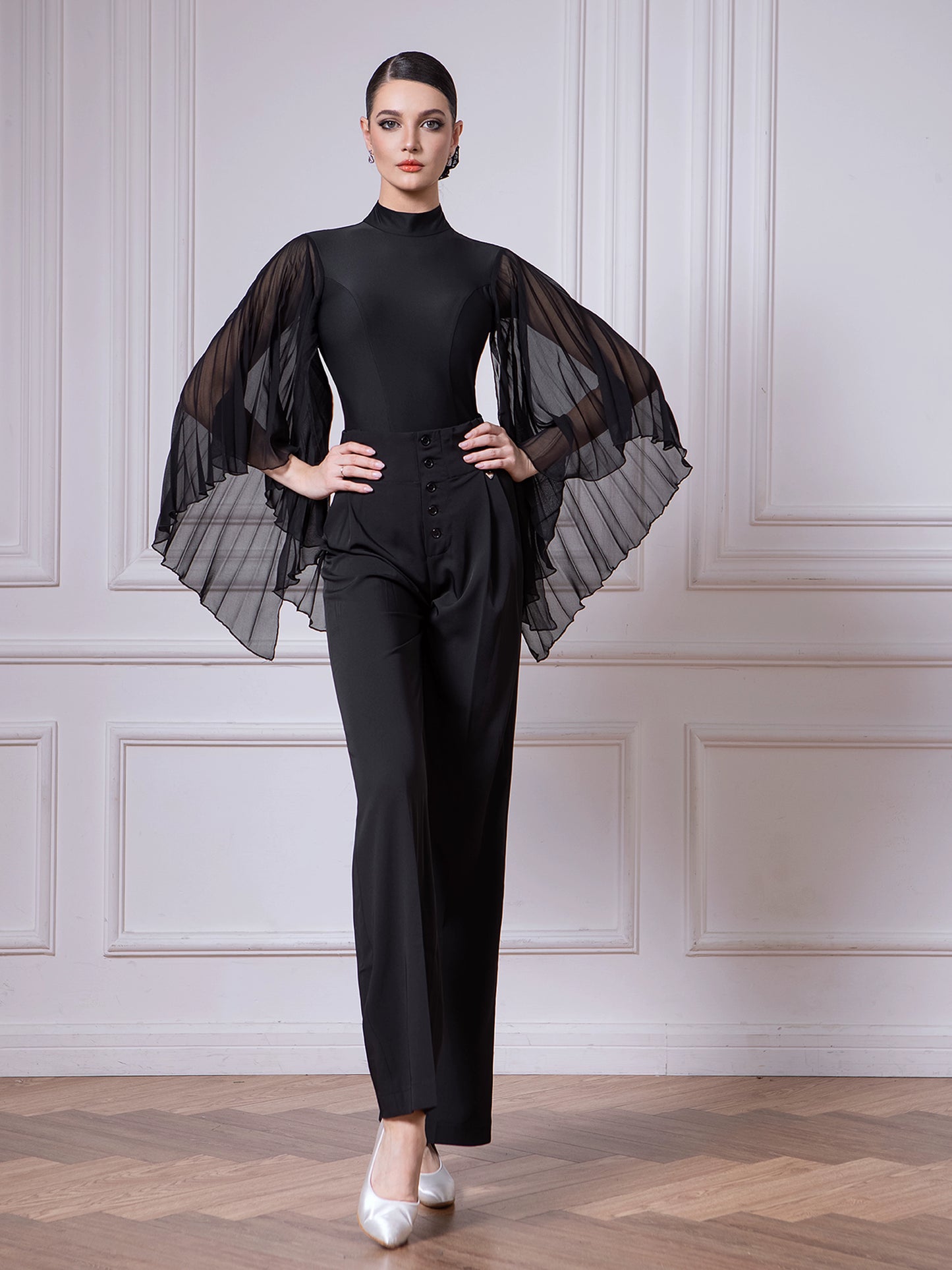 TID.B046 ballroom dance practice suit top new pleated large floating sleeves national ballroom dance suit