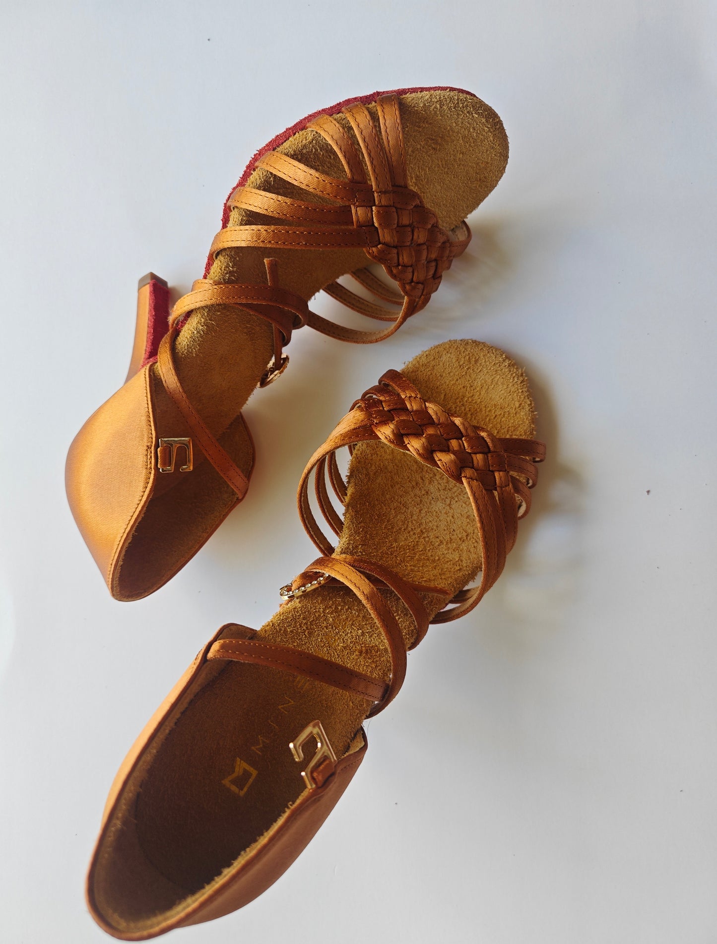 MINEJAS.L613 Women’s Latin Dance Shoes with Red Soles, Genuine Leather Insoles, and Odor-Resistant Comfort