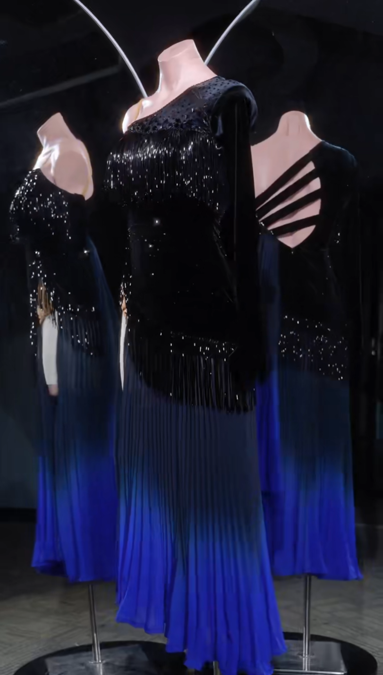 Black and blue ballroom smooth costume，velvet and chiffon