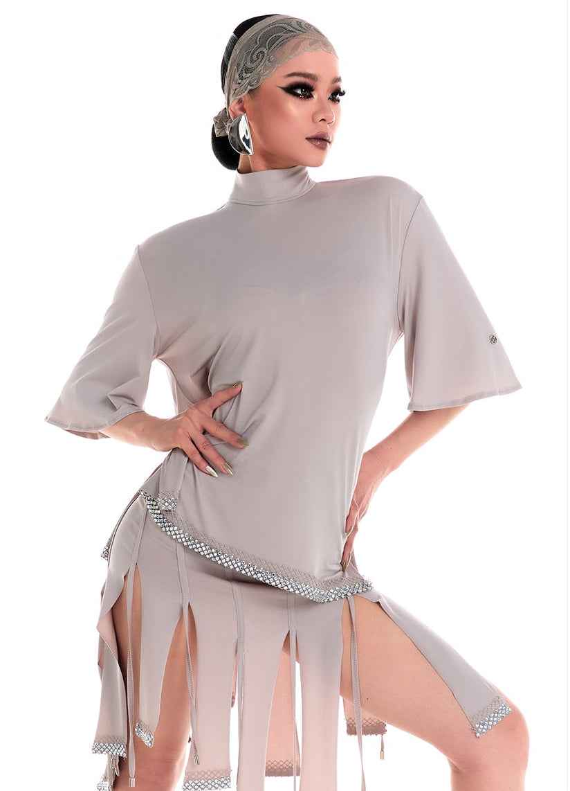 DUYQ 003 Loose Fit One-Size Top for Latin Practice