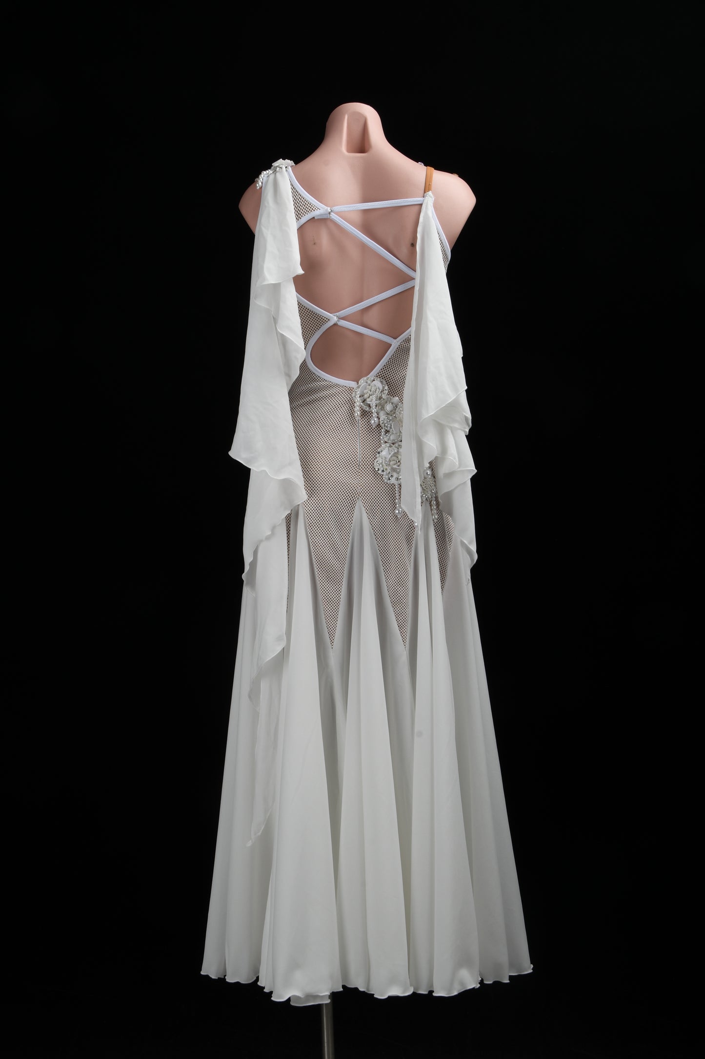 MINEJAS.L517 White Ballroom Dance Dress with 3D Floral Appliqués & Chiffon Skirt | One-Shoulder Standard Gown