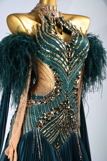 MINEJAS.B457 Dark Green Feather Pleated Ballroom Dress