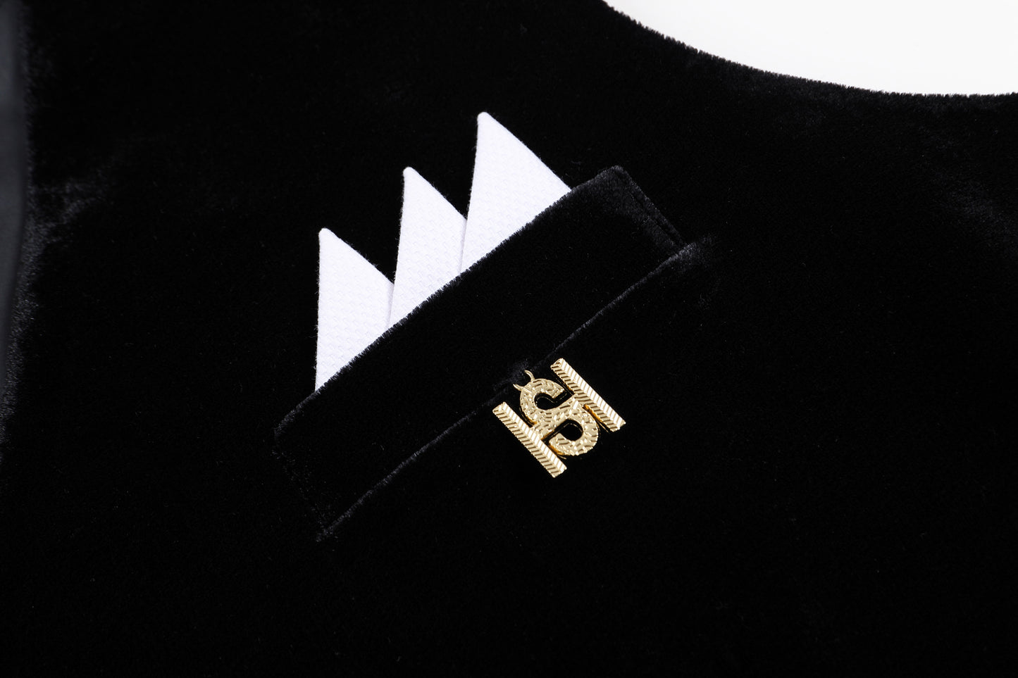 HO'S.B001MV
