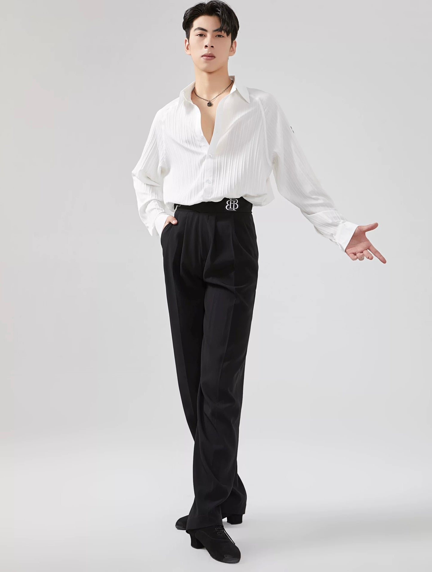 BOBO.L005MTE Elegant Textured White and Black Oversize Mens Latin Shirt