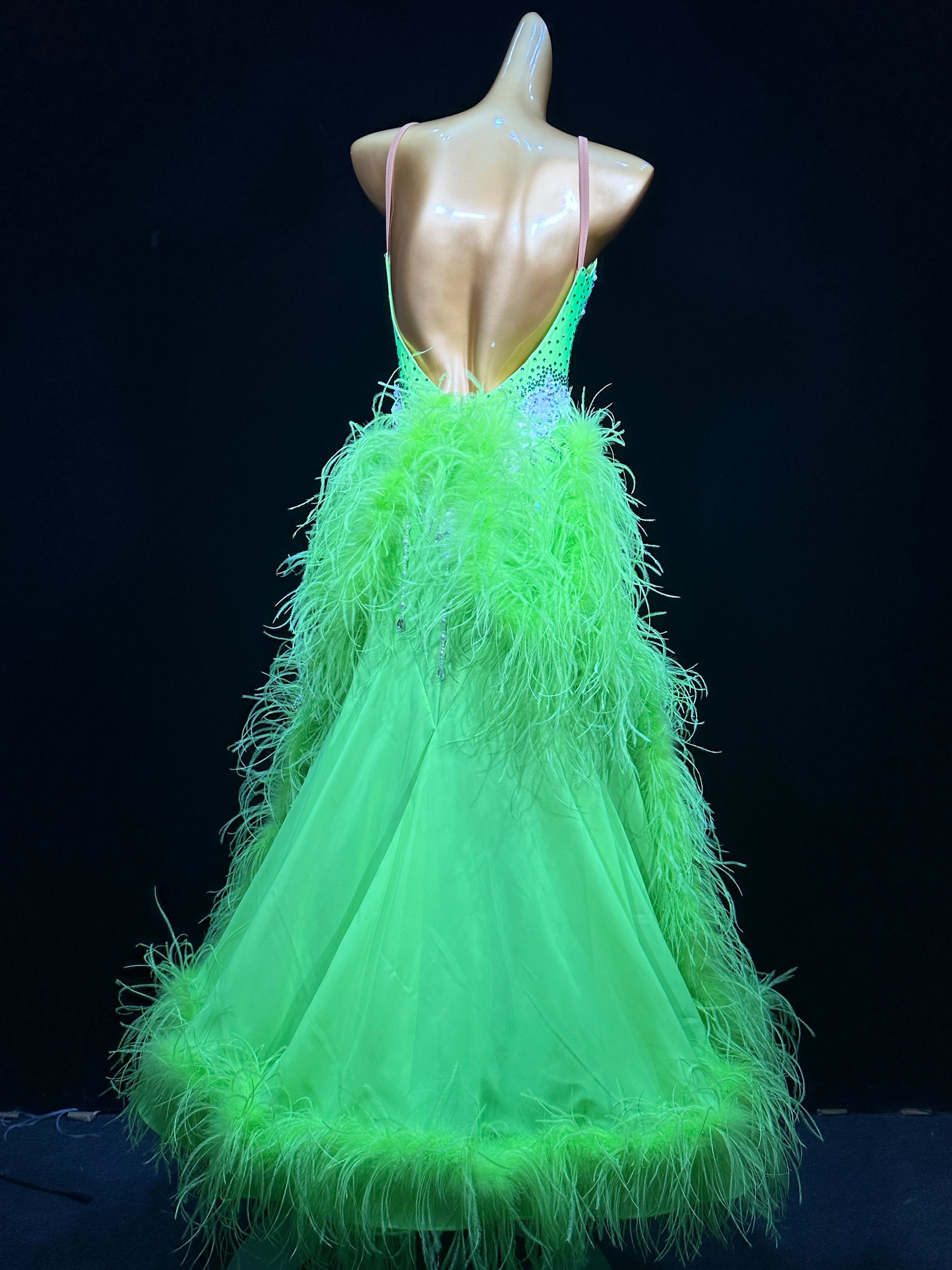 JUM.B0011FCD Lime Green Ballroom Dance Dress with Feather Trims and Rh MineJas JUM.B0011FCD Lime Green Ballroom Dance Dress with Feather Trims and Rh MineJas
