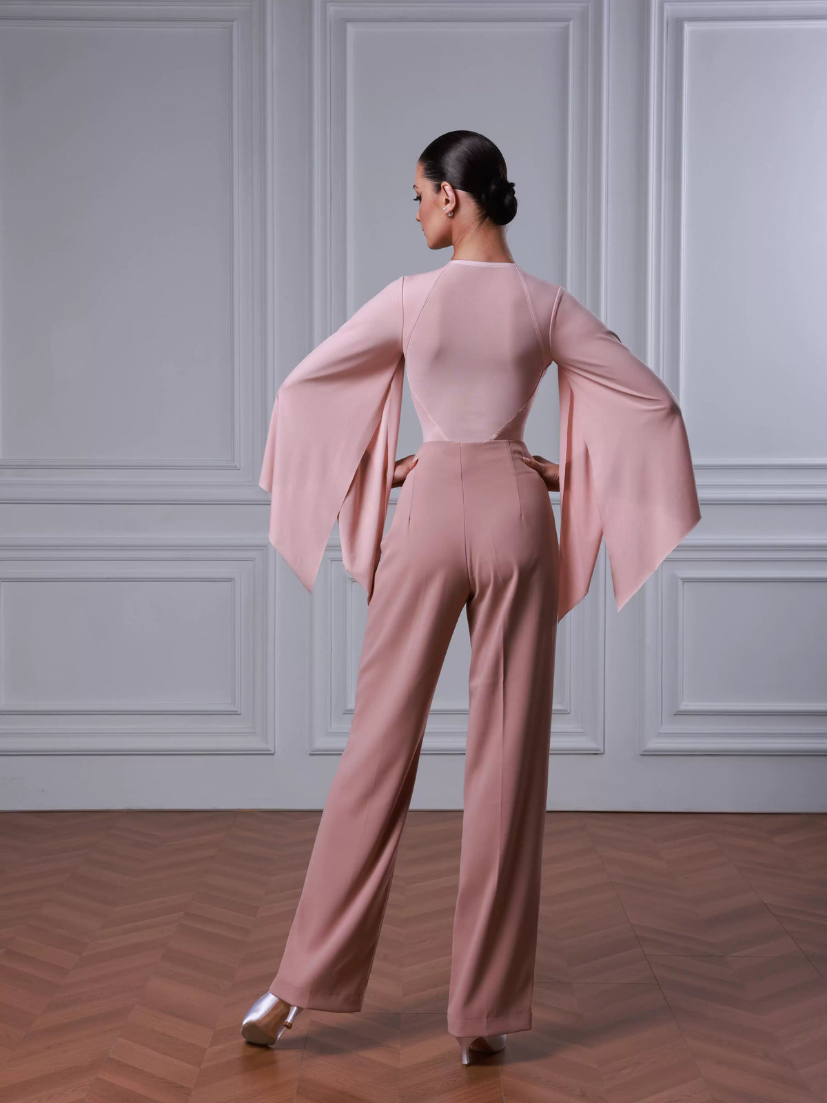 TID brand modern dance suit, new split practice suit, big swing, floating sleeve one-piece top, national ballroom dance straight-leg pants.