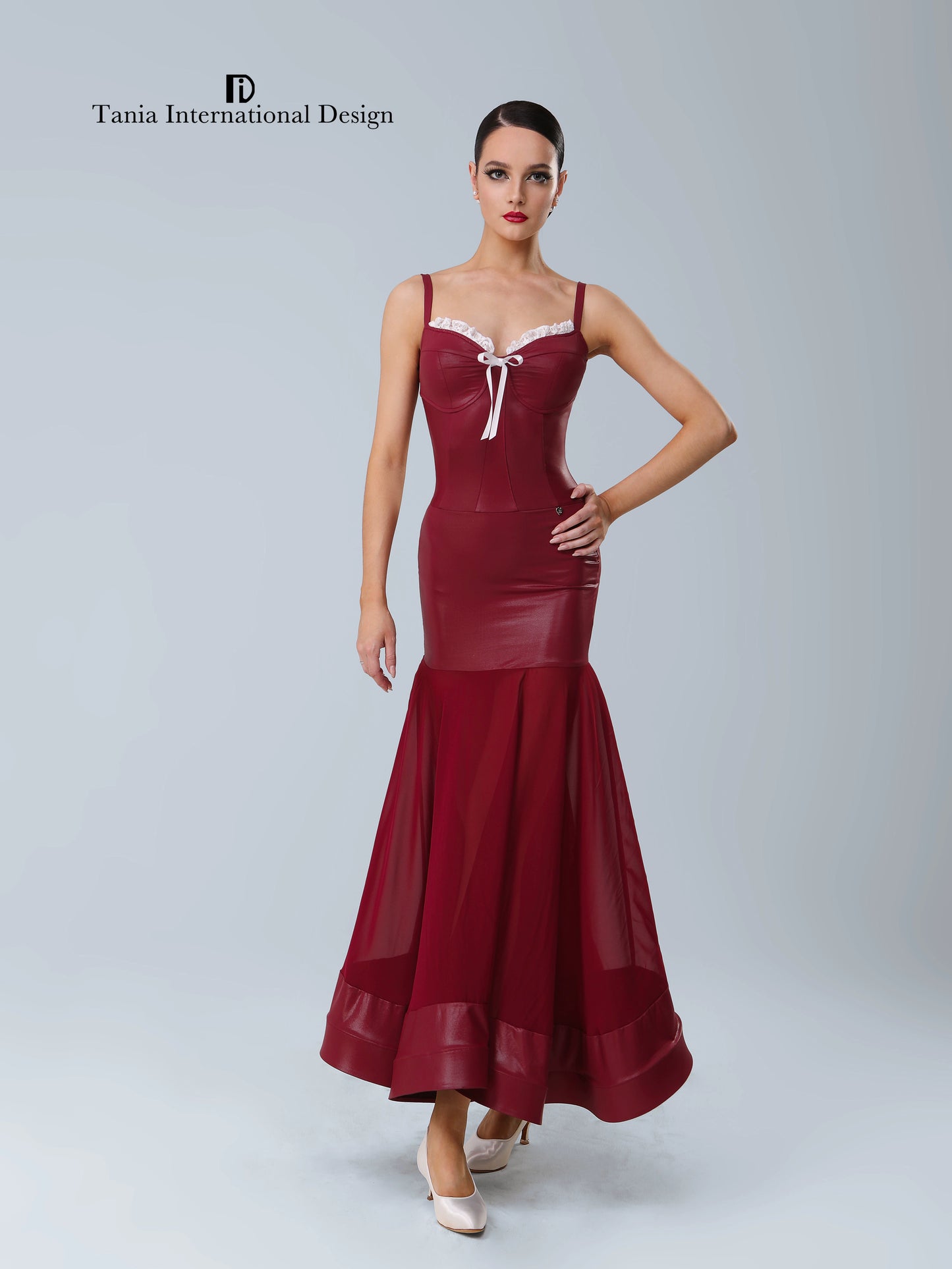 TID.D028 new ballroom dance waltz swing dress performance suit professional national ballroom dance dress