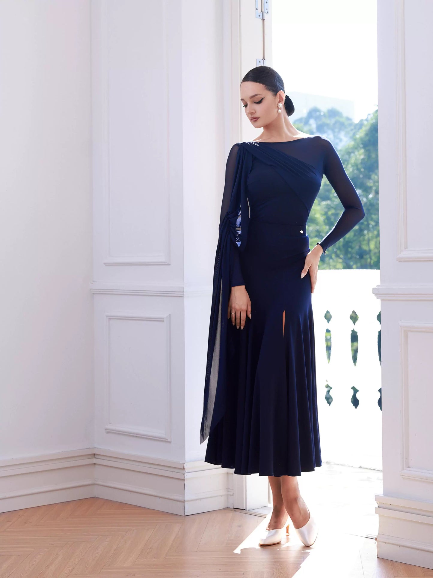 TID women's floating sleeve one-piece top and skirt B069/S043