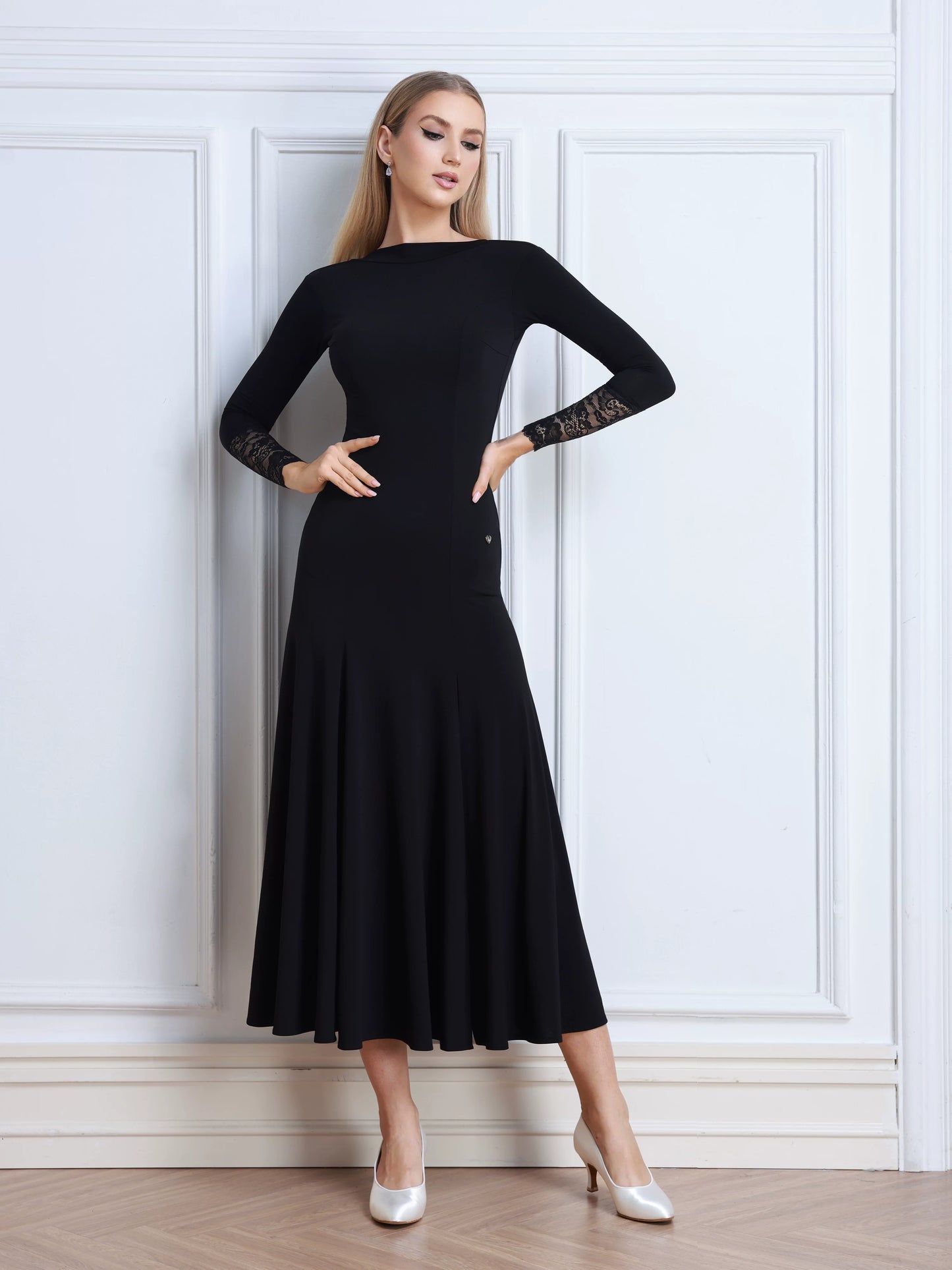 TID ballroom dance long-sleeved autumn and winter practice dress D033