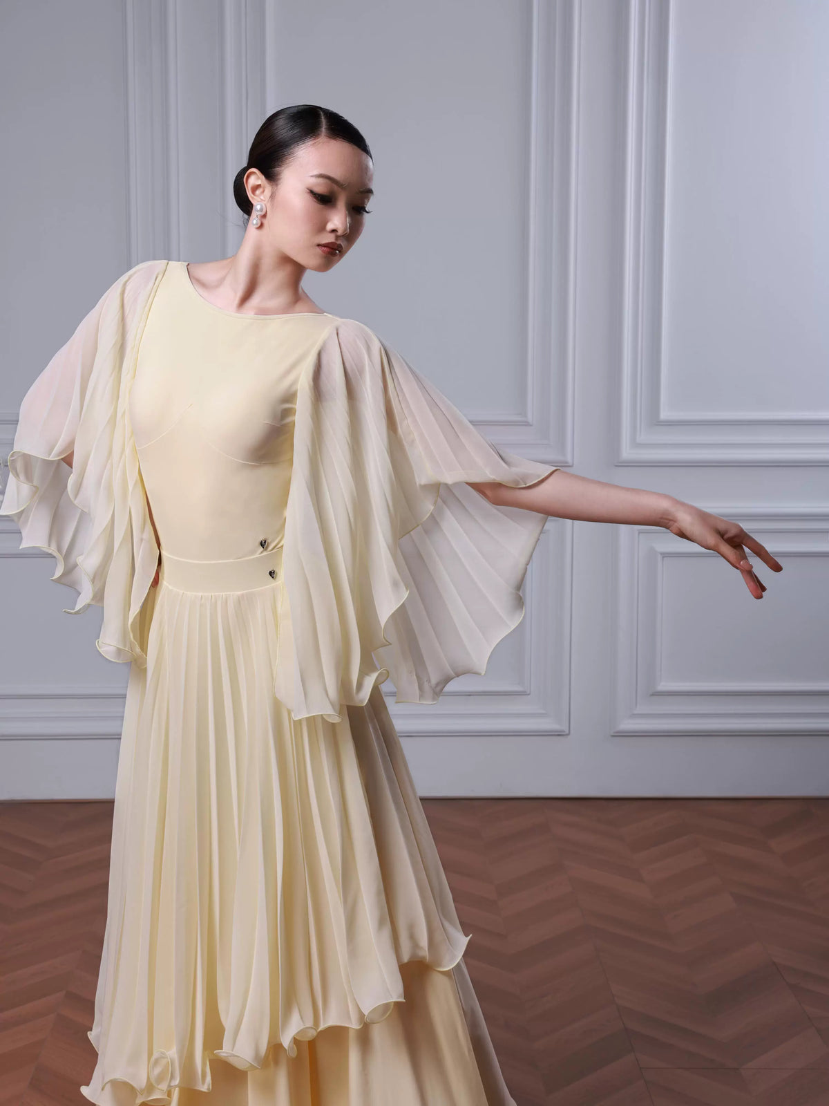 TID modern dance suit women's new mesh pleated pendulum skirt advanced waltz ballroom dance practice set