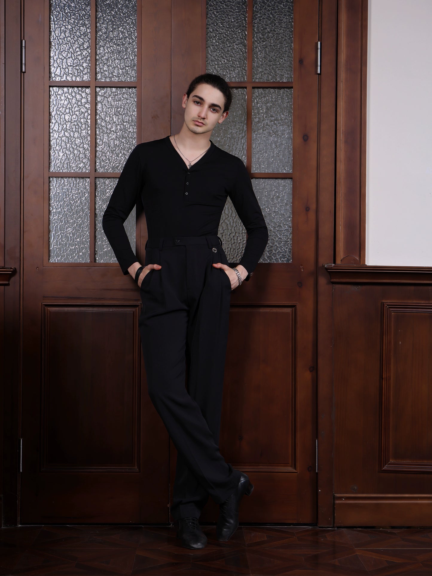 TID A014 Latin dance clothes men's new V-neck long-sleeved tops professional art test clothes national standard dance training clothes