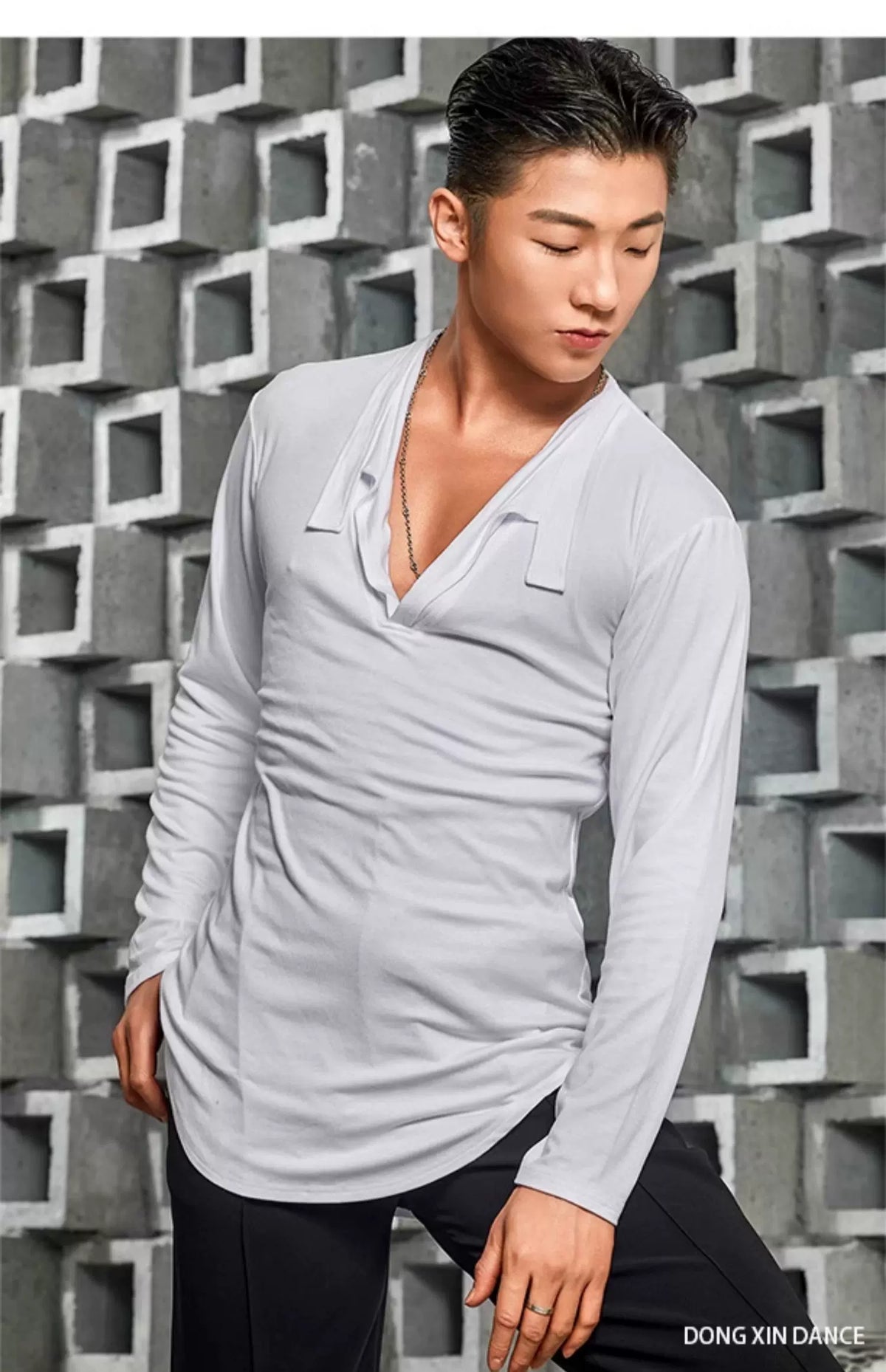 Dongxin dance clothes, Latin dance Tencel men's practice clothes, V-neck long-sleeved top with small lapels, practice clothes NY611.