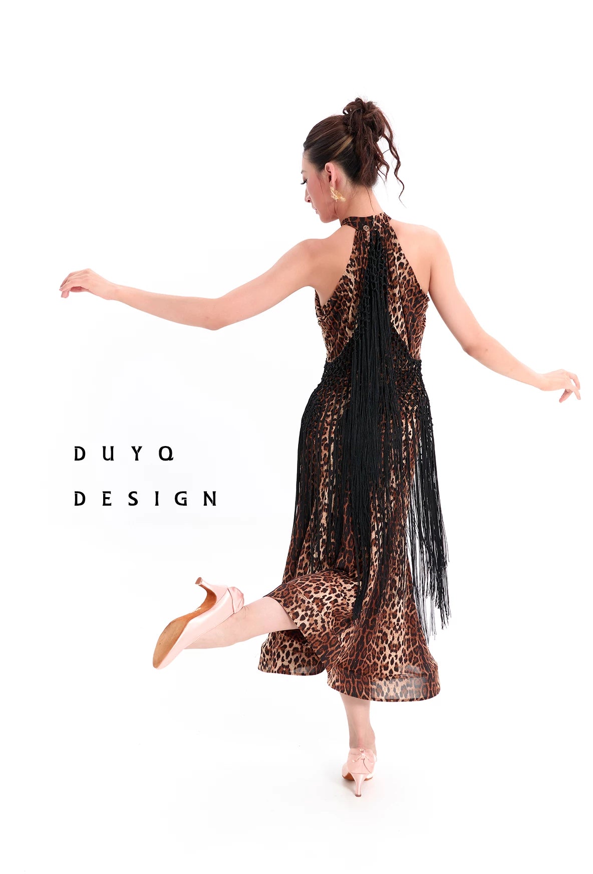 DUYQ "Leopard Hidden, Xia Ying" Modern 009 Neck Fringed Top National Standard Women's Modern Dance Clothing Professional New Products