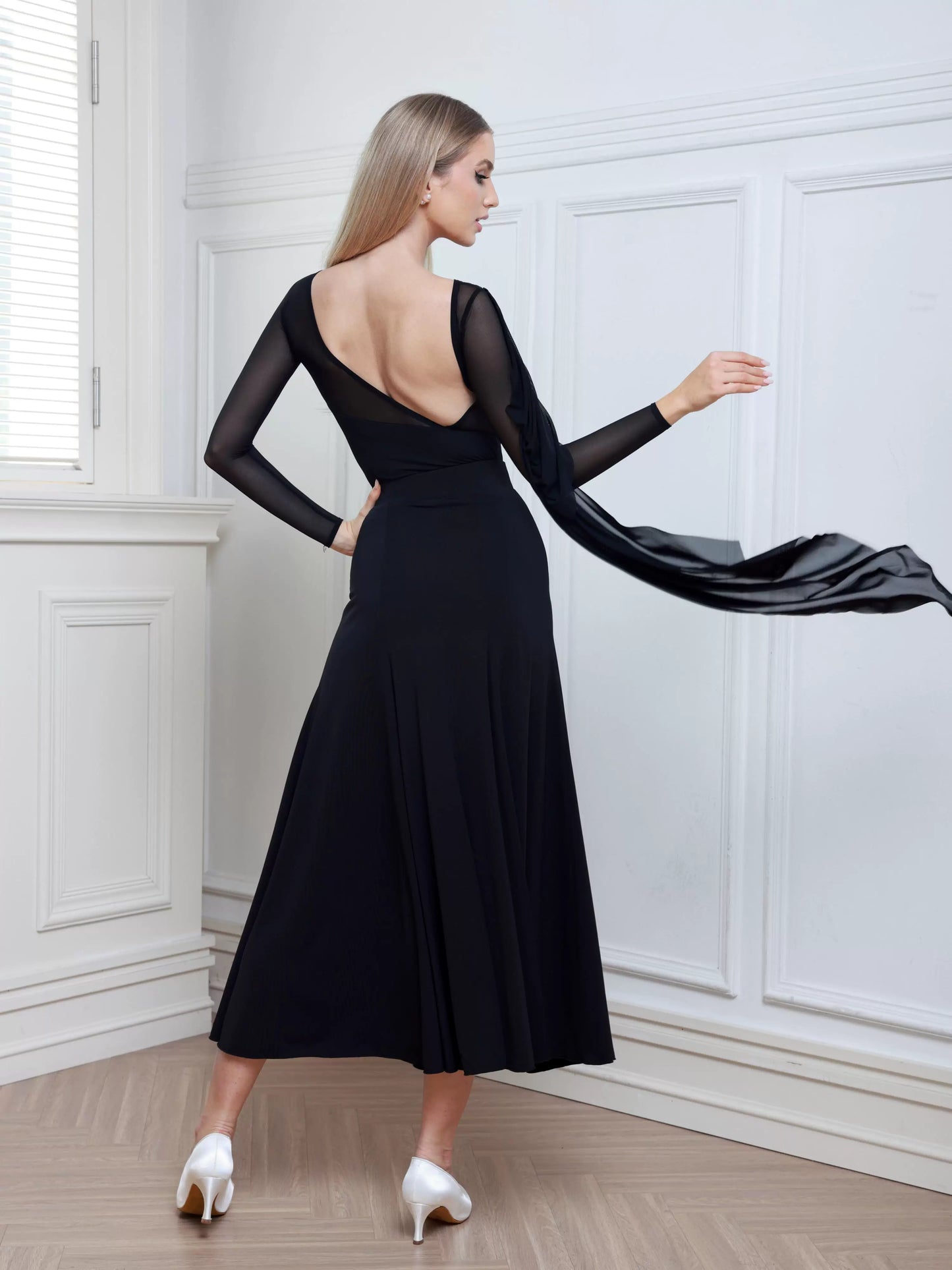 TID women's floating sleeve one-piece top and skirt B069/S043