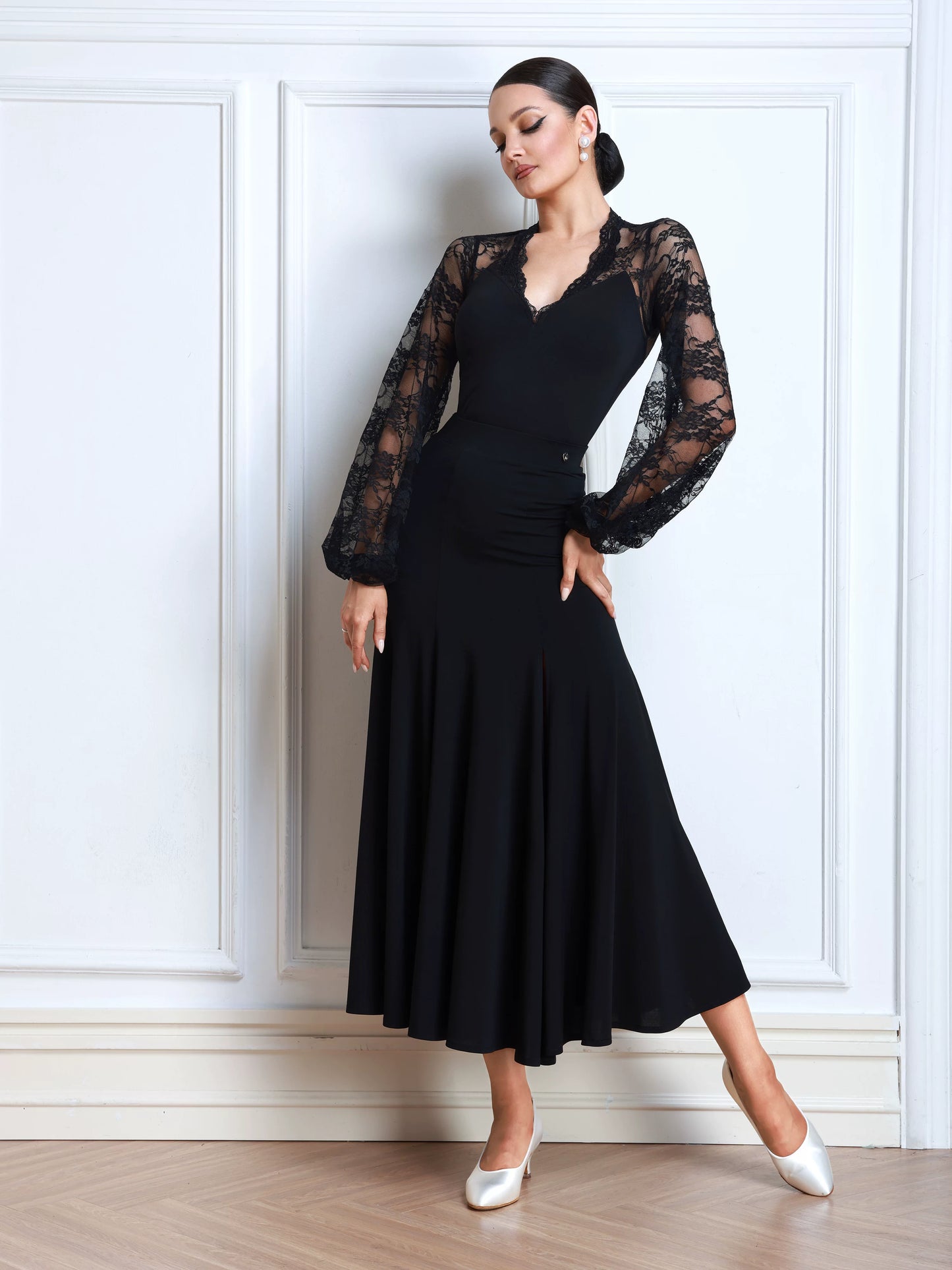 TID women's high-end lace long-sleeved practice top and skirt B068/S042