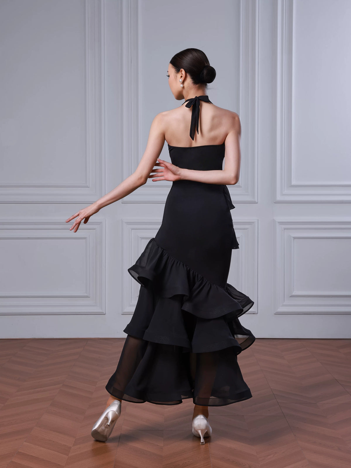 TID neck dress, multi-layer skirt, large swing skirt, high-end ballroom dance skirt