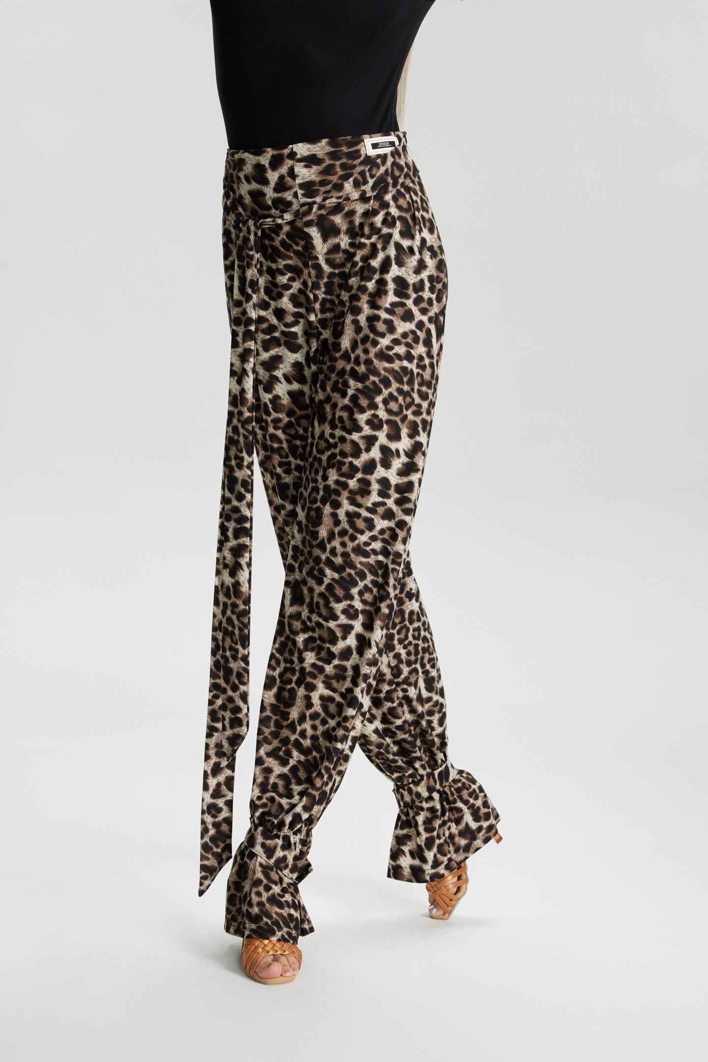 VERNA.VL2512 Women Modern Latin Dance Bloom Pants Black Snake Print Leopard Print Professional Training Competition Dance Trousers