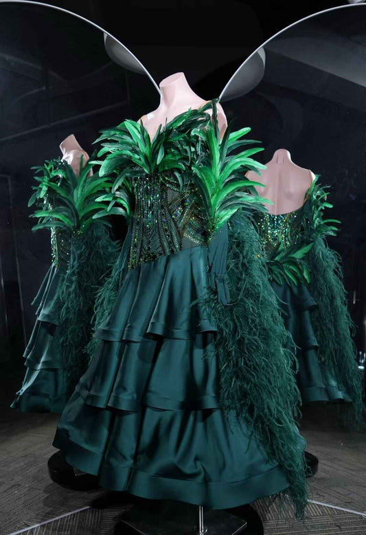 PEI.B011 Luxury Green Feather Ballroom Dance Dress