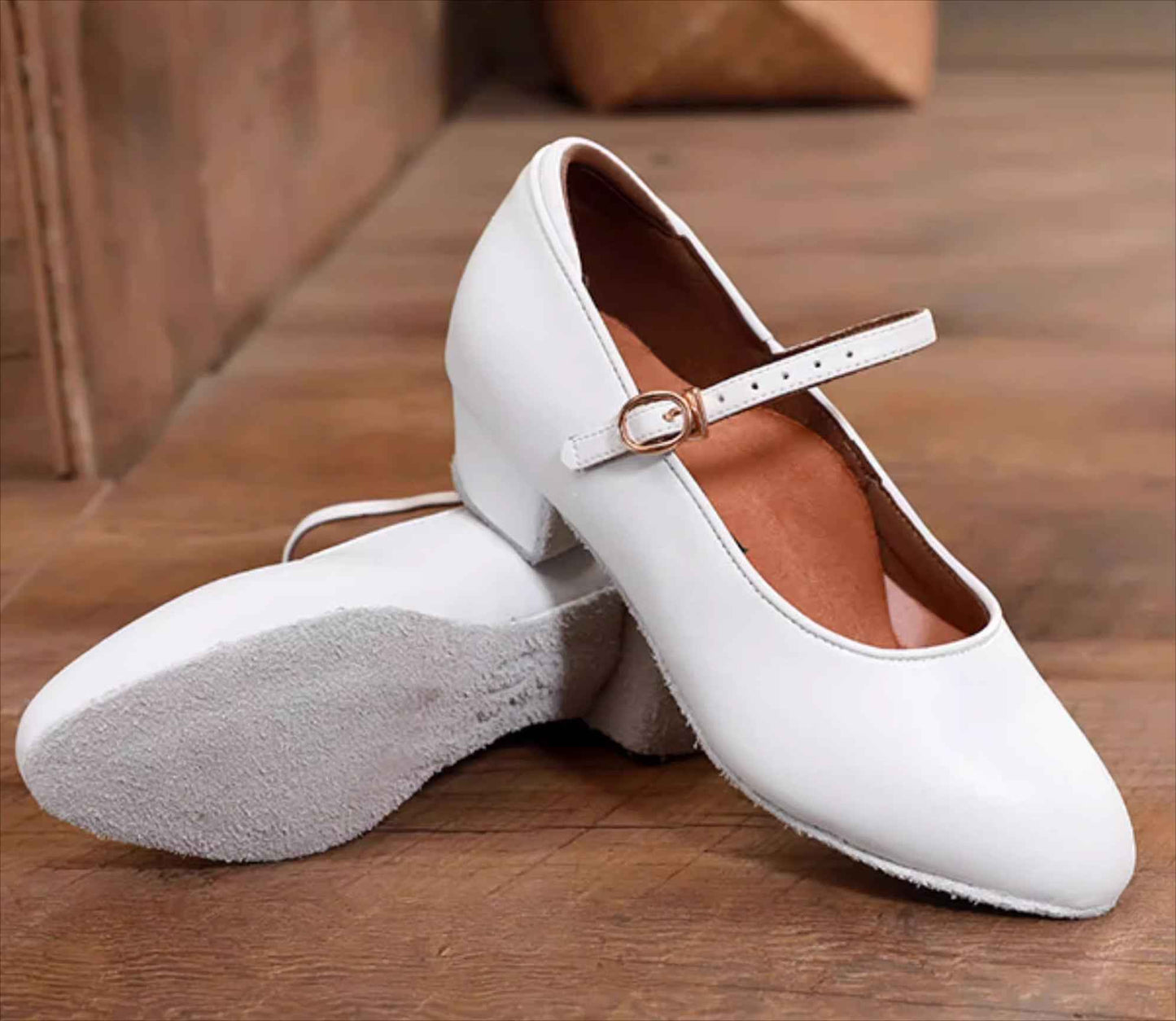DRH-701E Children's National Standard Ballroom Dance Shoes Soft Sole Leather Surface Waltz Performance White